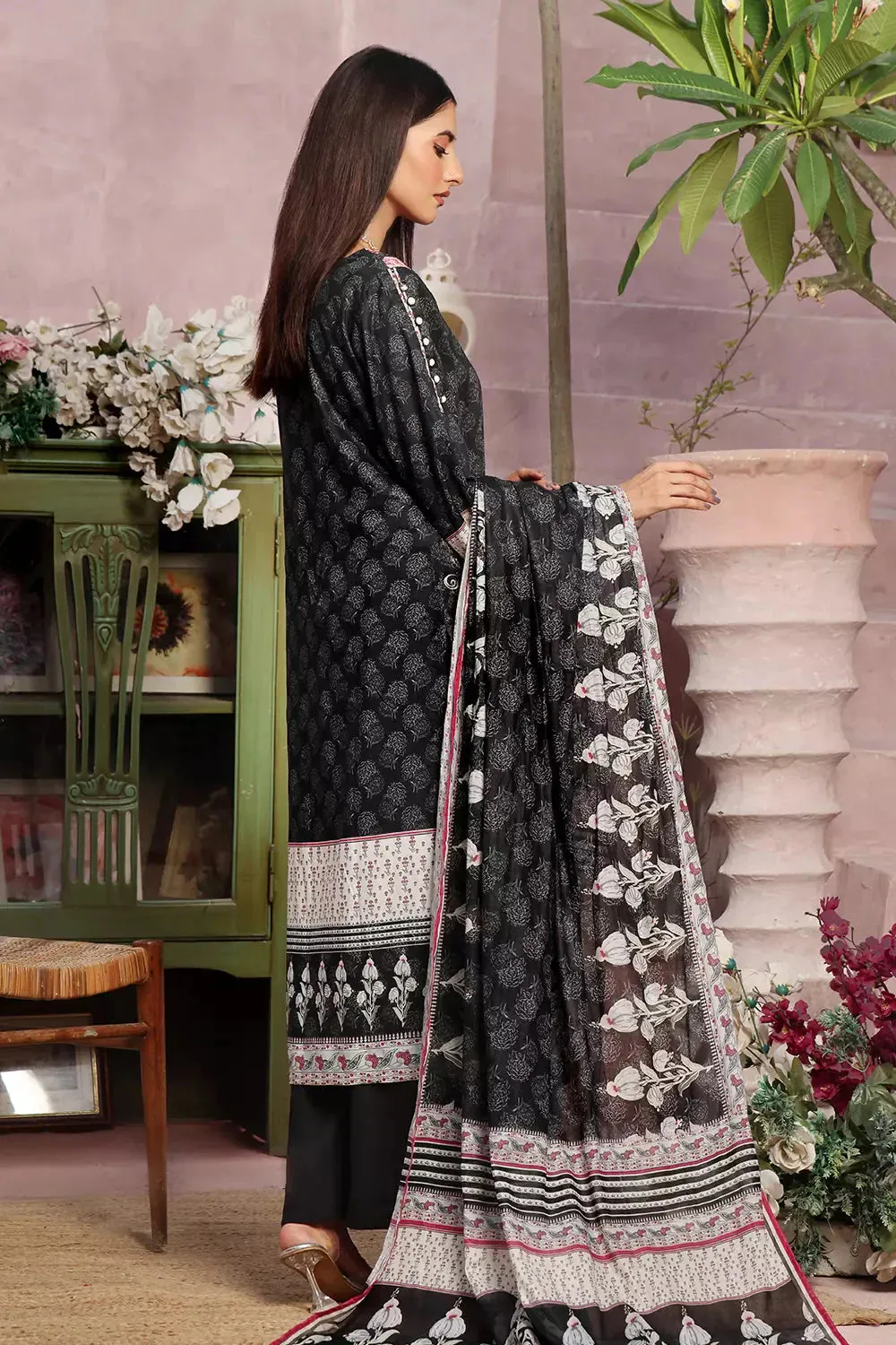 3PC Embroidered Unstitched Lawn Suit KL-2809