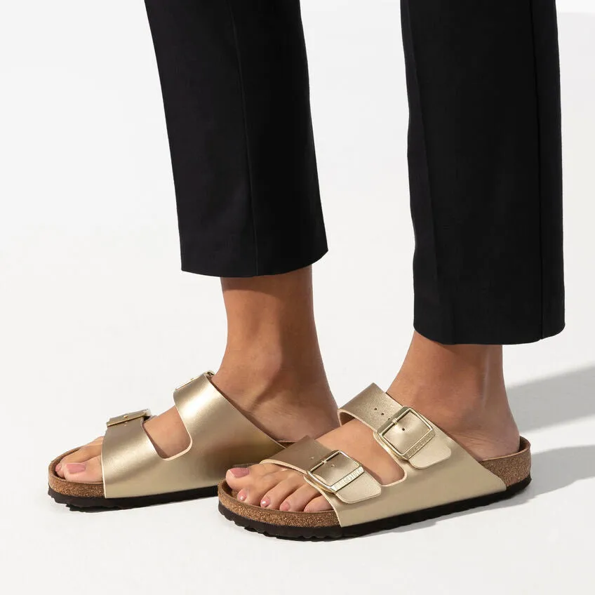 Arizona - The Birkenstock Signature Double Band Sandal in Gold