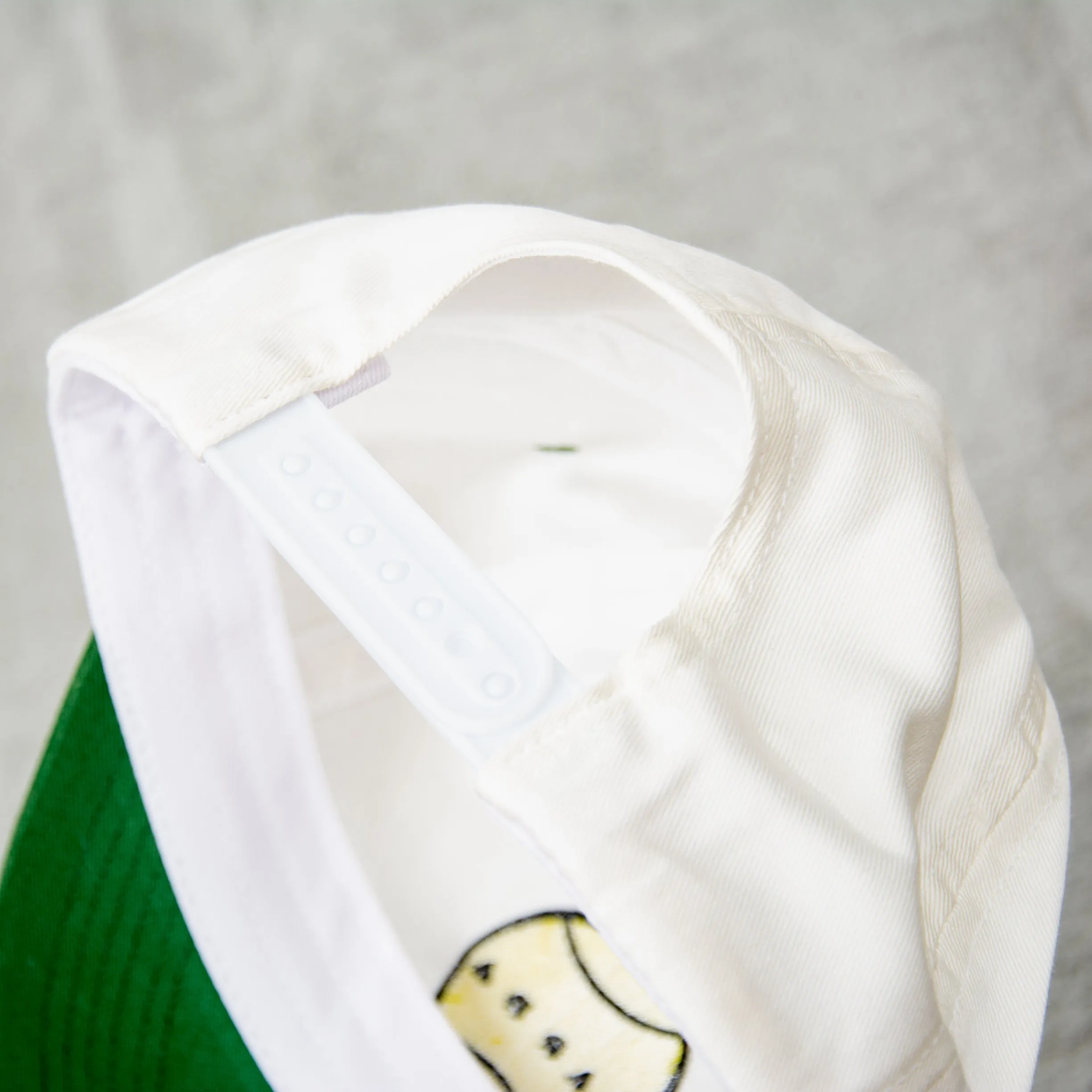 By Parra Balled Logo 6 Panel Cap -  White