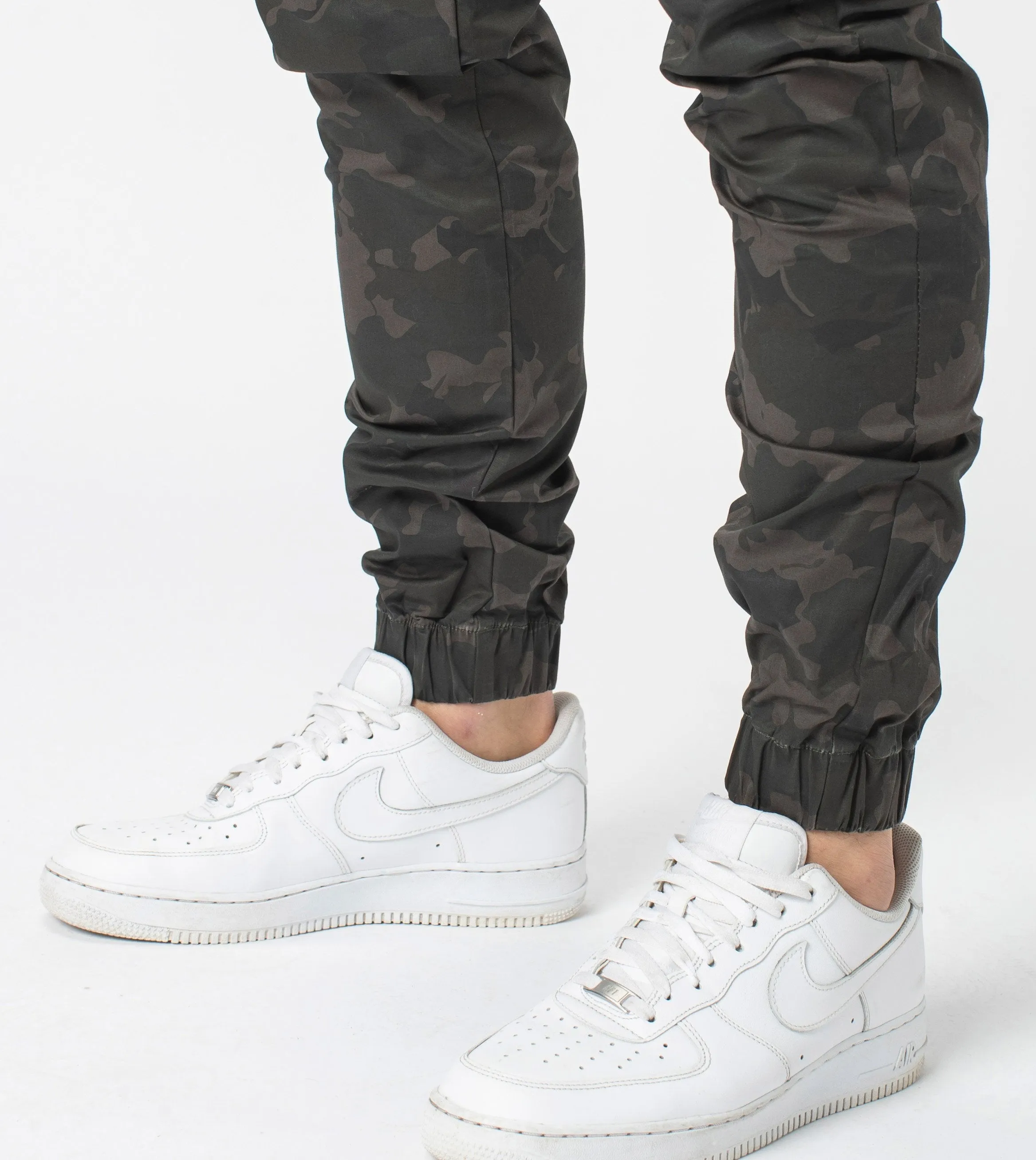 Sureshot Lightweight Jogger Dk Camo