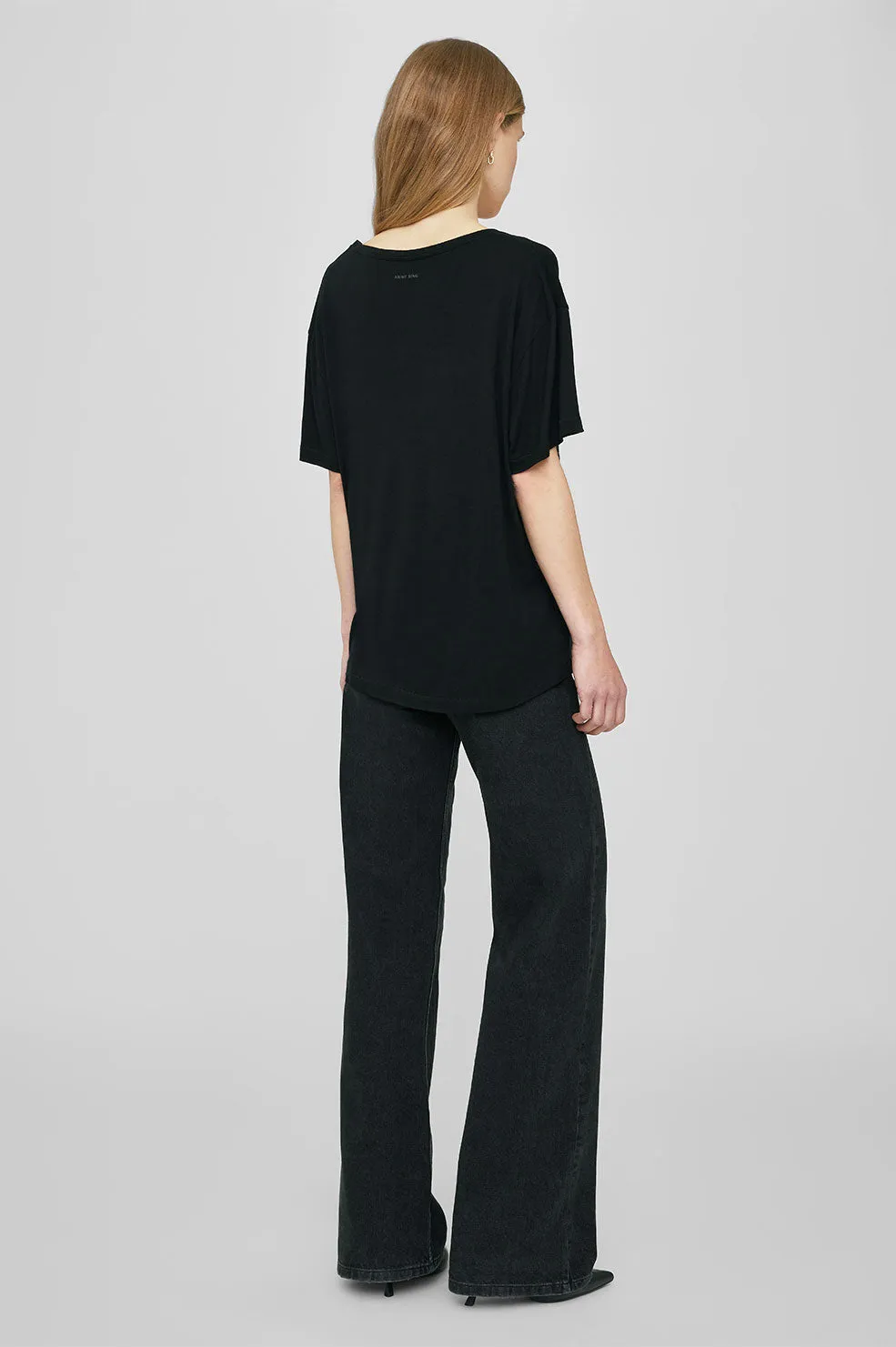 Vale Tee - Black Cashmere Blend